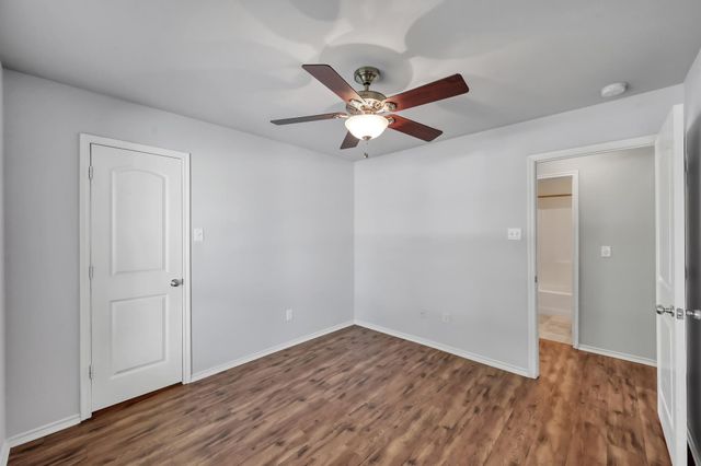 990 Northampton Drive, Conroe, TX 77303