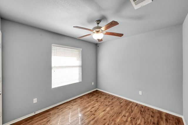 990 Northampton Drive, Conroe, TX 77303