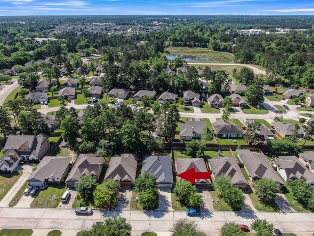 990 Northampton Drive, Conroe, TX 77303