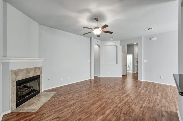 990 Northampton Drive, Conroe, TX 77303