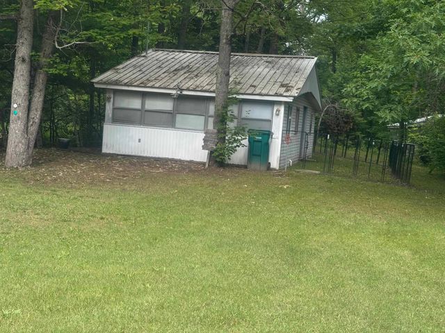 5118 Glenwood Drive, Harrison, MI 48625