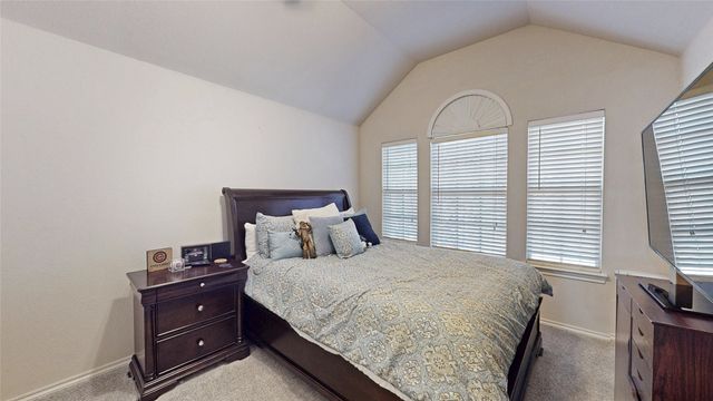 10444 Stoneside Trail, Fort Worth, TX 76244