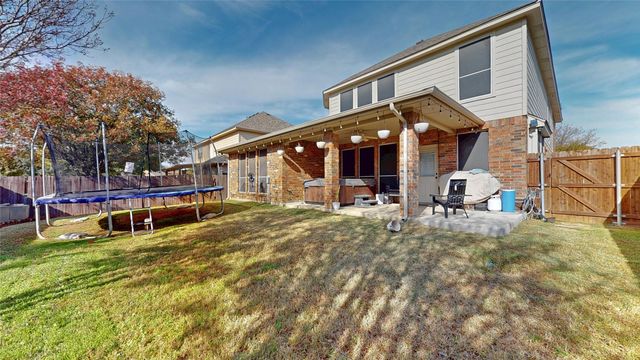 10444 Stoneside Trail, Fort Worth, TX 76244