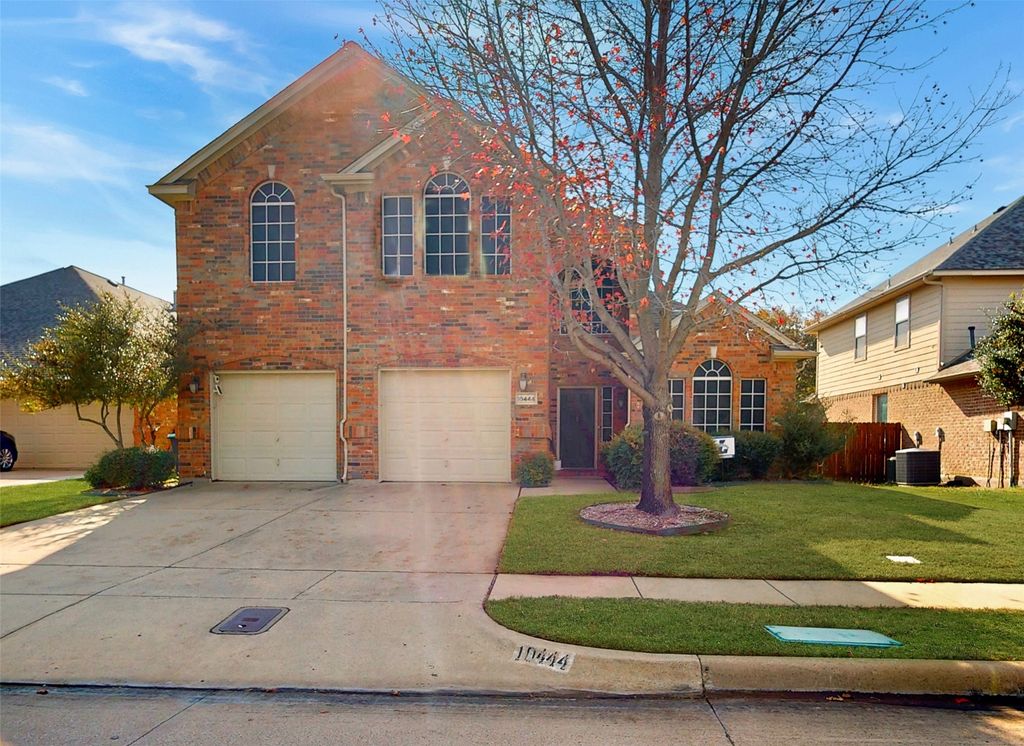10444 Stoneside Trail, Fort Worth, TX 76244