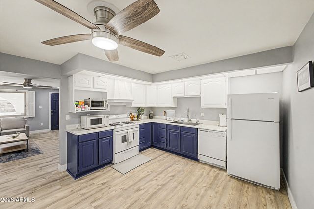 13832 N 17Th Avenue Avenue, Phoenix, AZ 85023