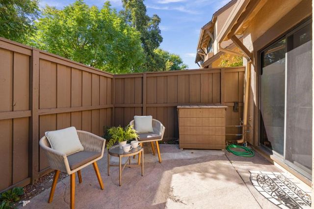 1327 Greenwich Court, San Jose, CA 95125