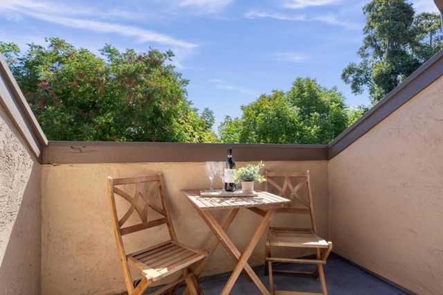 1327 Greenwich Court, San Jose, CA 95125
