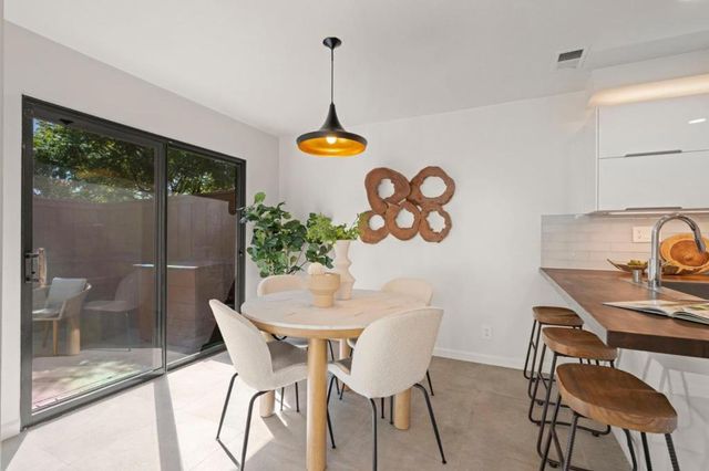 1327 Greenwich Court, San Jose, CA 95125
