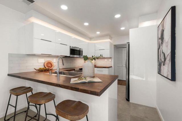 1327 Greenwich Court, San Jose, CA 95125