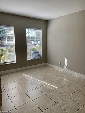 116 Santa Clara DR 4, Naples, FL 34104