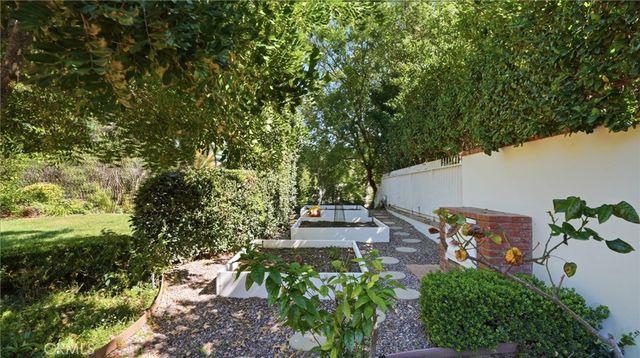 4548 Ellenboro, Woodland Hills, CA 91364