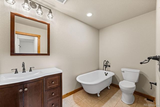 417 Beaver Creek Drive, Lake George, CO 80827
