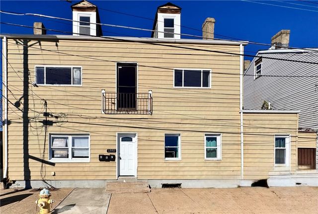 1332 Goettman Street 2, Troy Hill, PA 15212