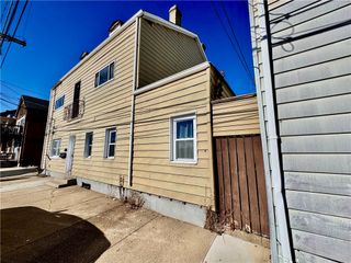 1332 Goettman Street 2, Troy Hill, PA 15212
