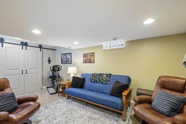 4455 6th Street NE, Columbia Heights, MN 55421