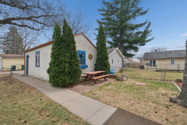 4455 6th Street NE, Columbia Heights, MN 55421