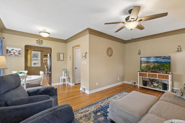 4455 6th Street NE, Columbia Heights, MN 55421