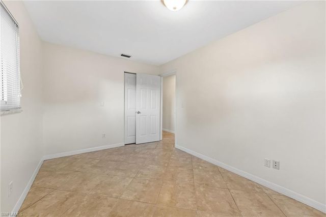 1726 SE 13th ST, Cape Coral, FL 33990