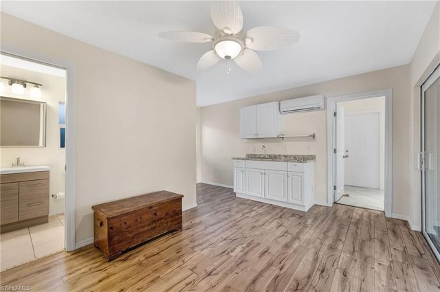 1726 SE 13th ST, Cape Coral, FL 33990