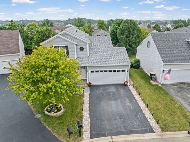 2253 N Stonehedge Court, Round Lake Beach, IL 60073