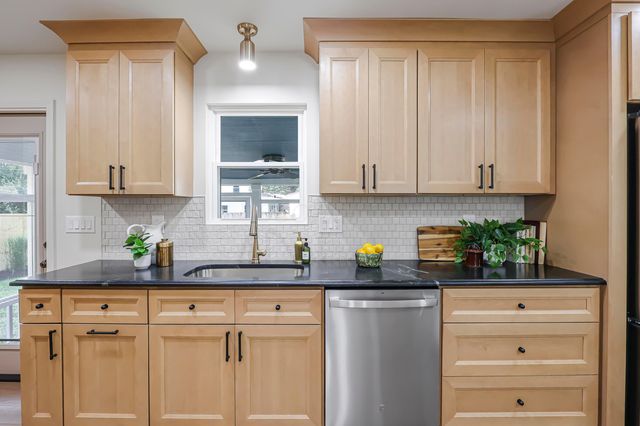 2616 Bristol Road, Columbus, OH 43221