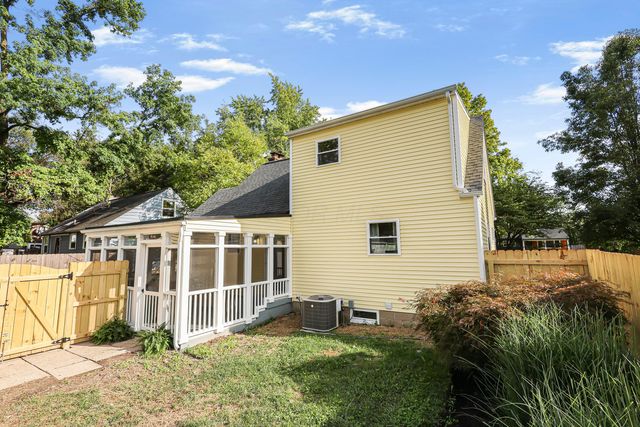 2616 Bristol Road, Columbus, OH 43221