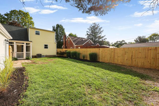 2616 Bristol Road, Columbus, OH 43221