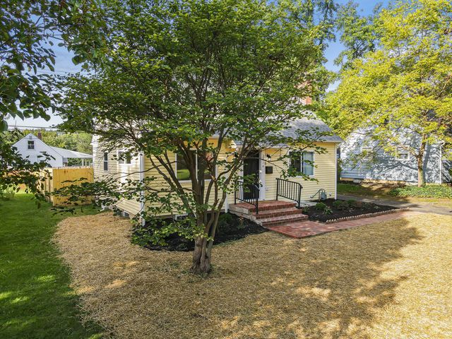2616 Bristol Road, Columbus, OH 43221