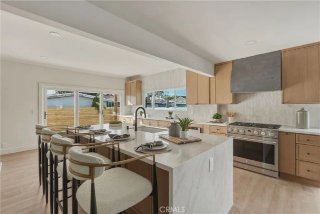 3675 Palo Verde, Long Beach, CA 90808