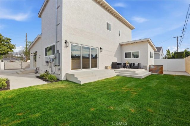 3675 Palo Verde, Long Beach, CA 90808