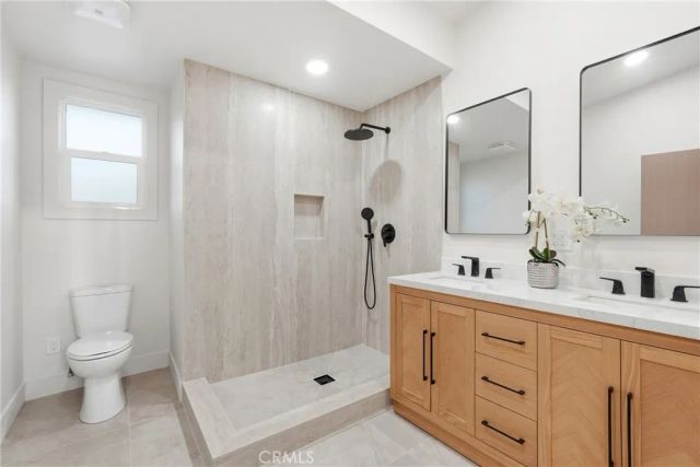 3675 Palo Verde, Long Beach, CA 90808