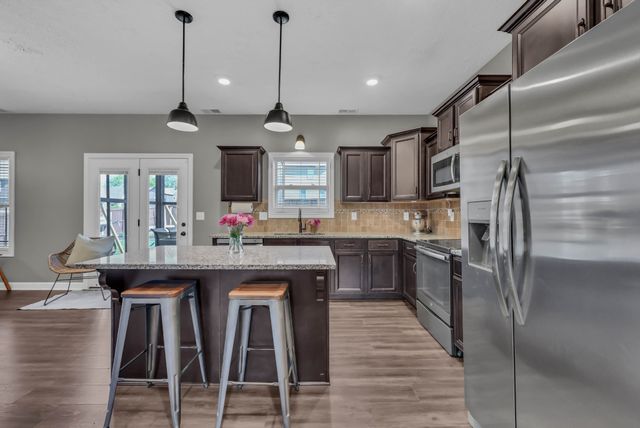 109 EASTON DRIVE, Clarksville, TN 37043