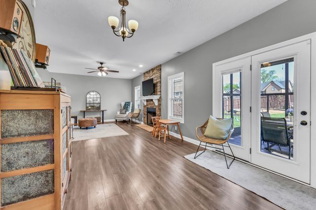 109 EASTON DRIVE, Clarksville, TN 37043