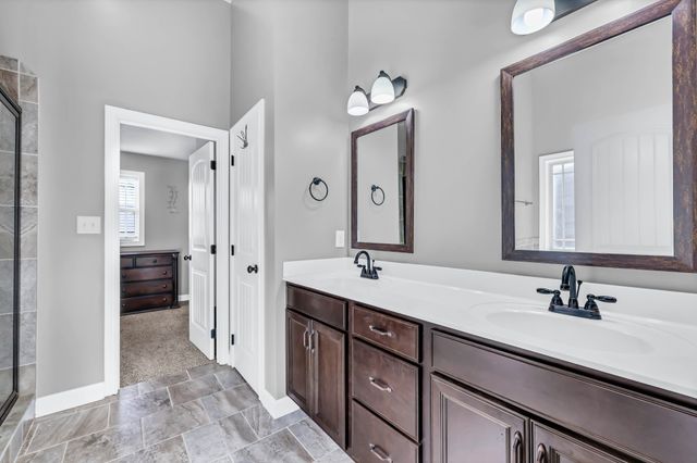 109 EASTON DRIVE, Clarksville, TN 37043