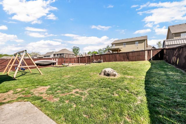 109 EASTON DRIVE, Clarksville, TN 37043