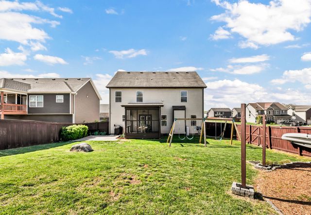 109 EASTON DRIVE, Clarksville, TN 37043