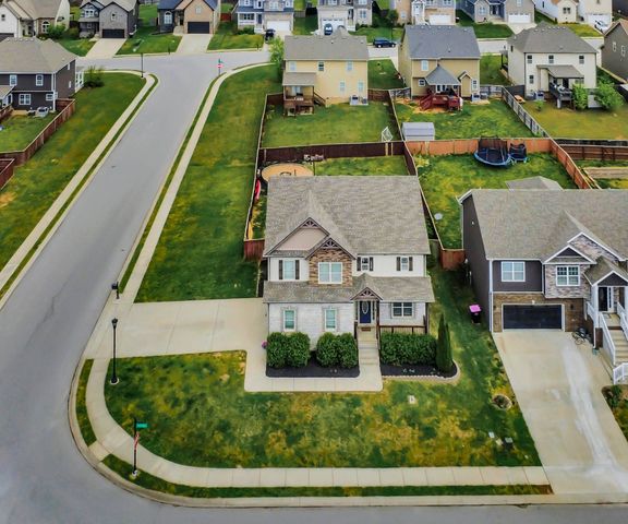 109 EASTON DRIVE, Clarksville, TN 37043