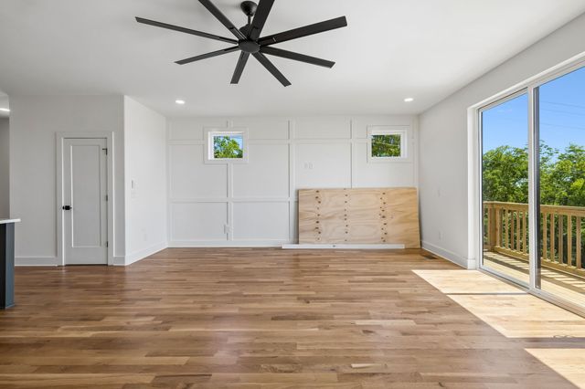 2160 Summitt Ave, Nashville, TN 37218