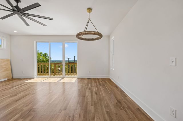 2160 Summitt Ave, Nashville, TN 37218