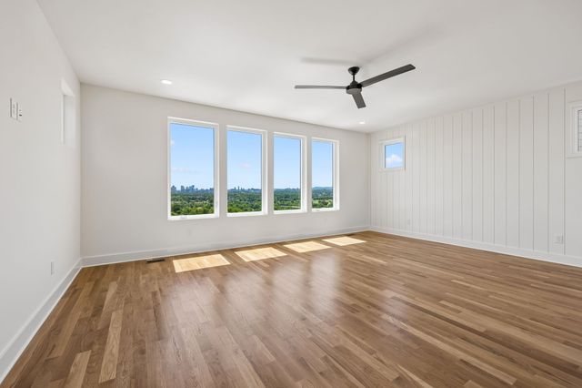 2160 Summitt Ave, Nashville, TN 37218