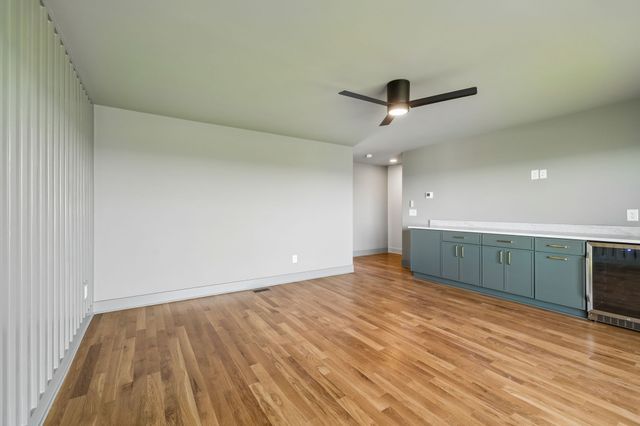 2160 Summitt Ave, Nashville, TN 37218