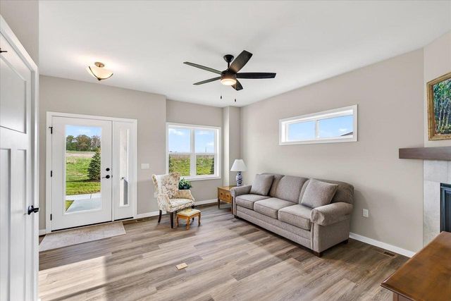 2890 Wild Goose Way, Stoughton, WI 53589
