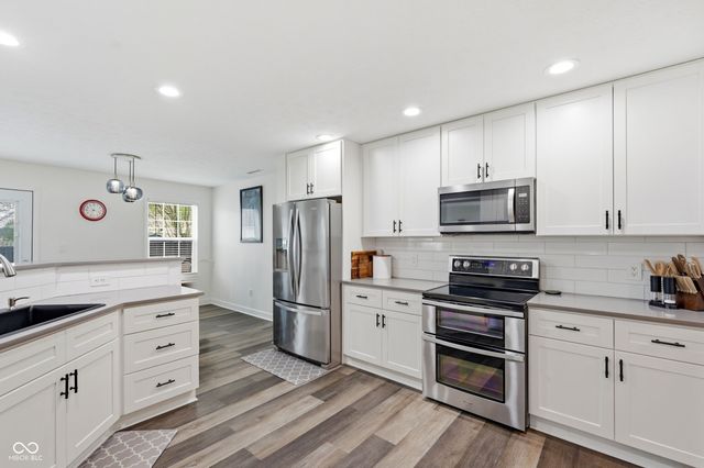 5767 Scotland Street, Indianapolis, IN 46234