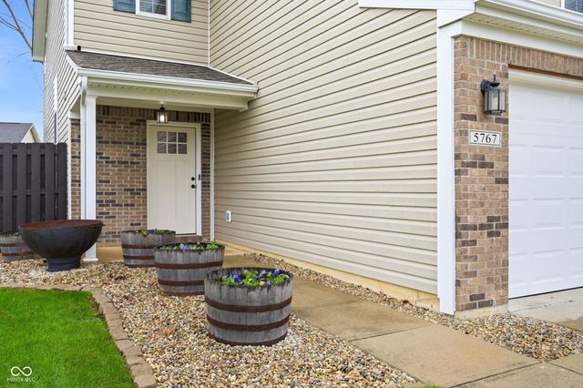 5767 Scotland Street, Indianapolis, IN 46234