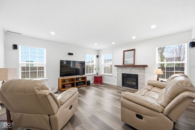 5767 Scotland Street, Indianapolis, IN 46234