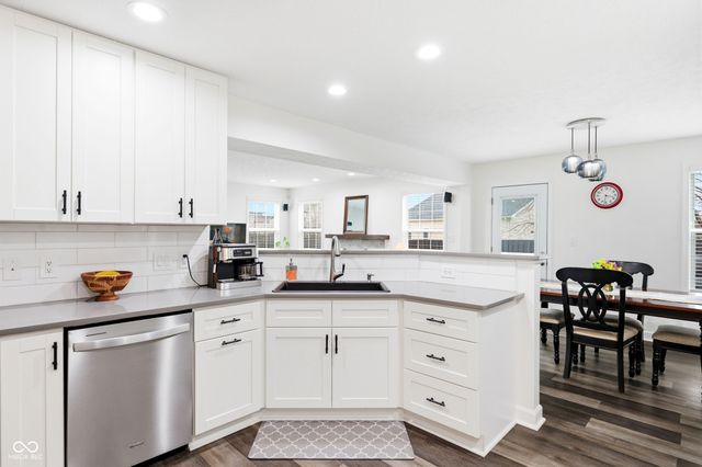 5767 Scotland Street, Indianapolis, IN 46234