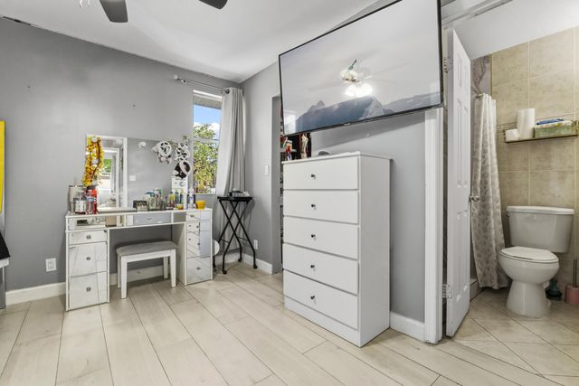 789 Crystal Lake Drive 789, Deerfield Beach, FL 33064