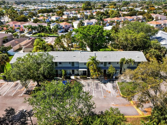 789 Crystal Lake Drive 789, Deerfield Beach, FL 33064