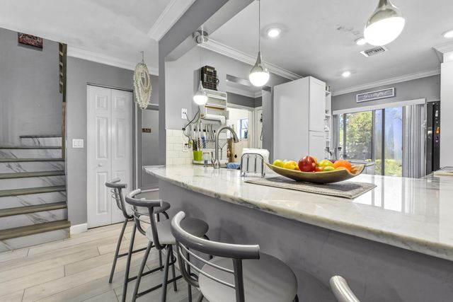 789 Crystal Lake Drive 789, Deerfield Beach, FL 33064