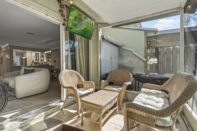 789 Crystal Lake Drive 789, Deerfield Beach, FL 33064